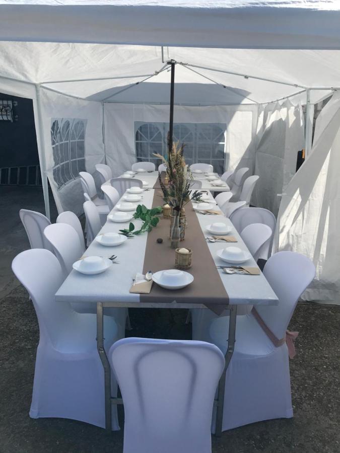 Appartamento Pavillon Bon Enfant Saint-Priest  Esterno foto