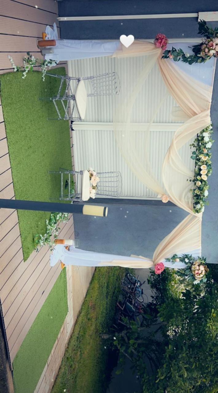 Appartamento Pavillon Bon Enfant Saint-Priest  Esterno foto